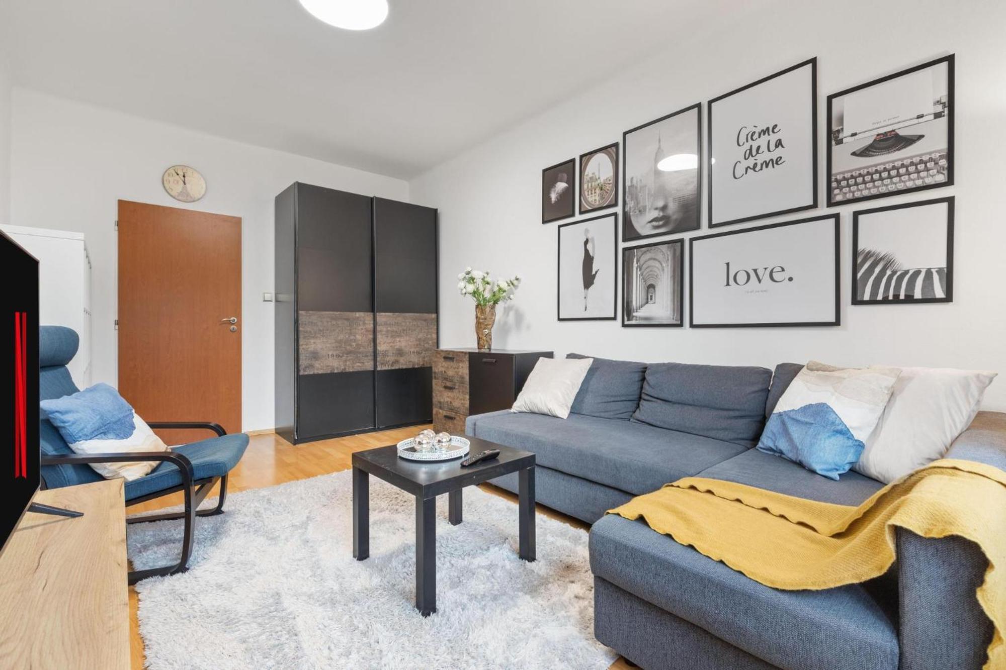 Klimatizovany Self Check-In Apartman Ruzinov Bratislava Bagian luar foto